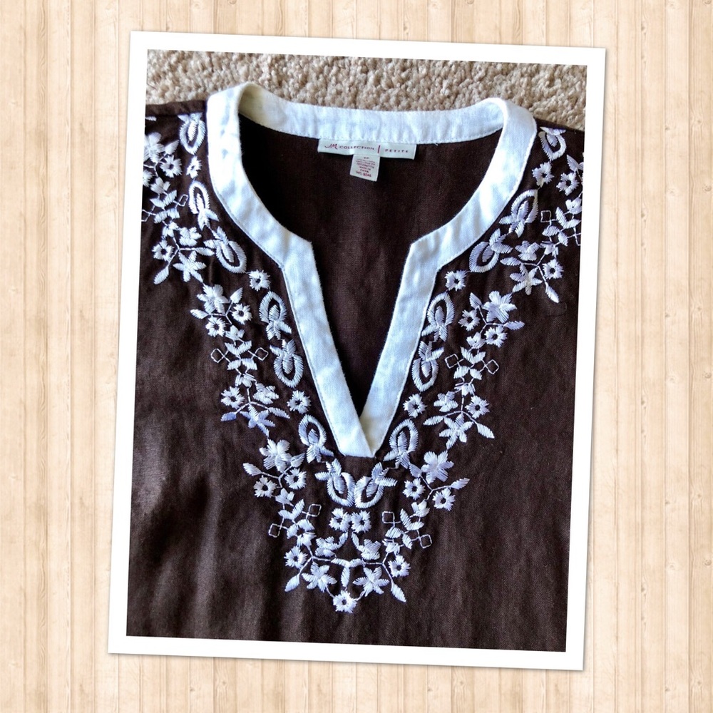 JM Collection blouse - Picture 2 of 3